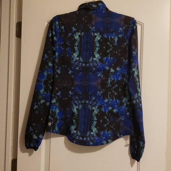 Fabletics Performance Zipup - Picture 6 of 9